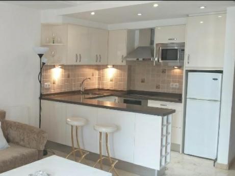 Apartamento En La Milla De Oro, A 100M De La Playa Apartment Marbella Ngoại thất bức ảnh